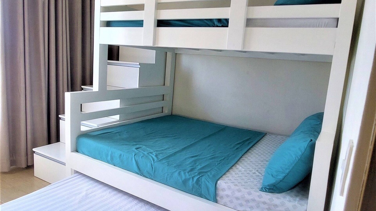 Laurel Condo | Spacious and Cozy 2-bedroom Condo in lovely Tagaytay