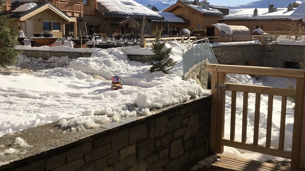Cognet Apartment | Spacious and cozy apartment at the foot of the slopes in a 5 */pkg residence, swimming pool, spa