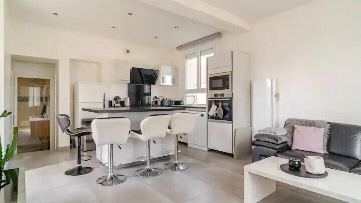 Rocquancourt House | Spacious and comfortable house
