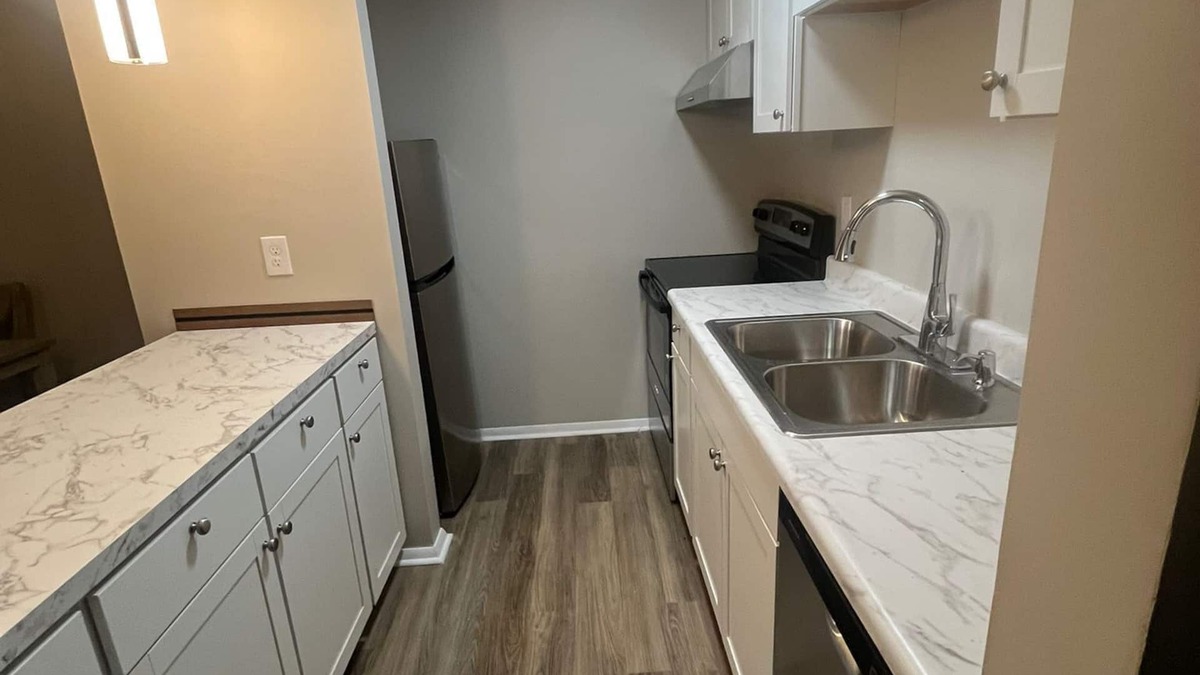 Huntsville Apartment | Spacious and Fully Renovated 2 BR, 1 RR