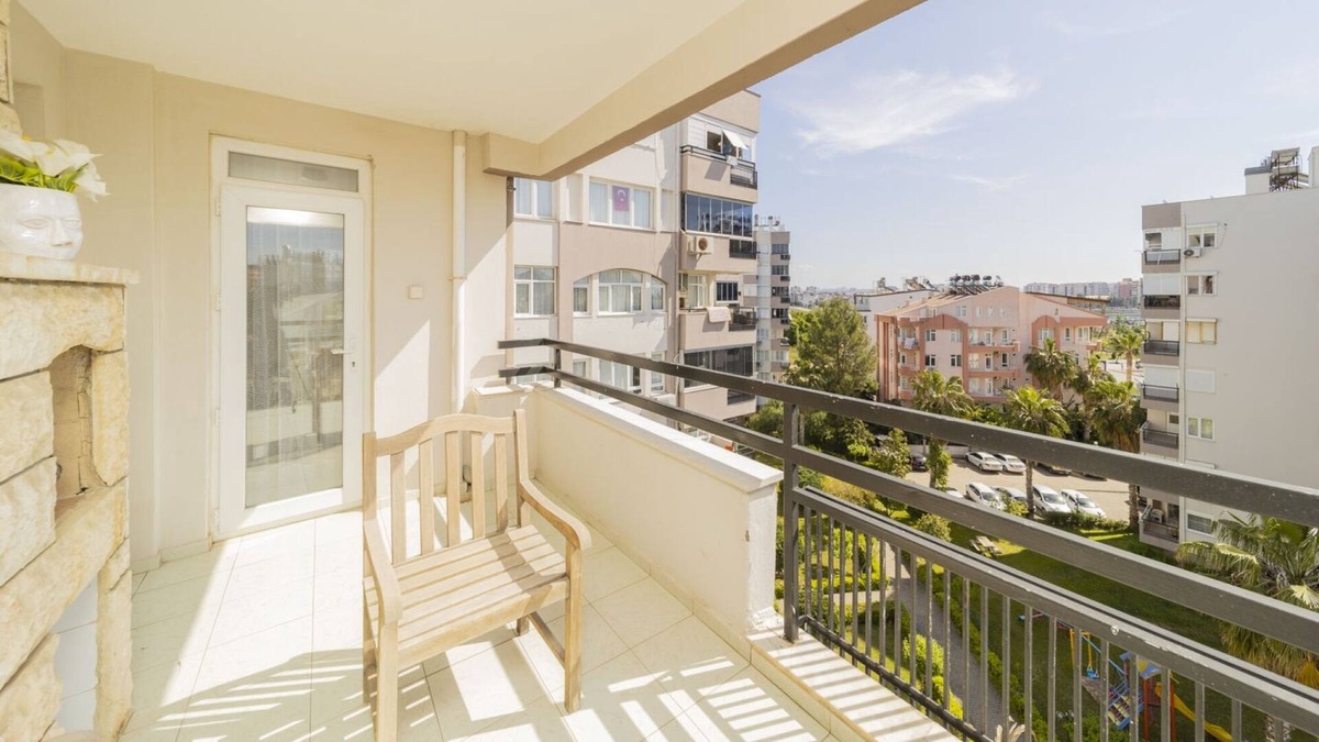 Liman Mahallesi Apartment | Spacious and Gorgeus Flat in Antalya
