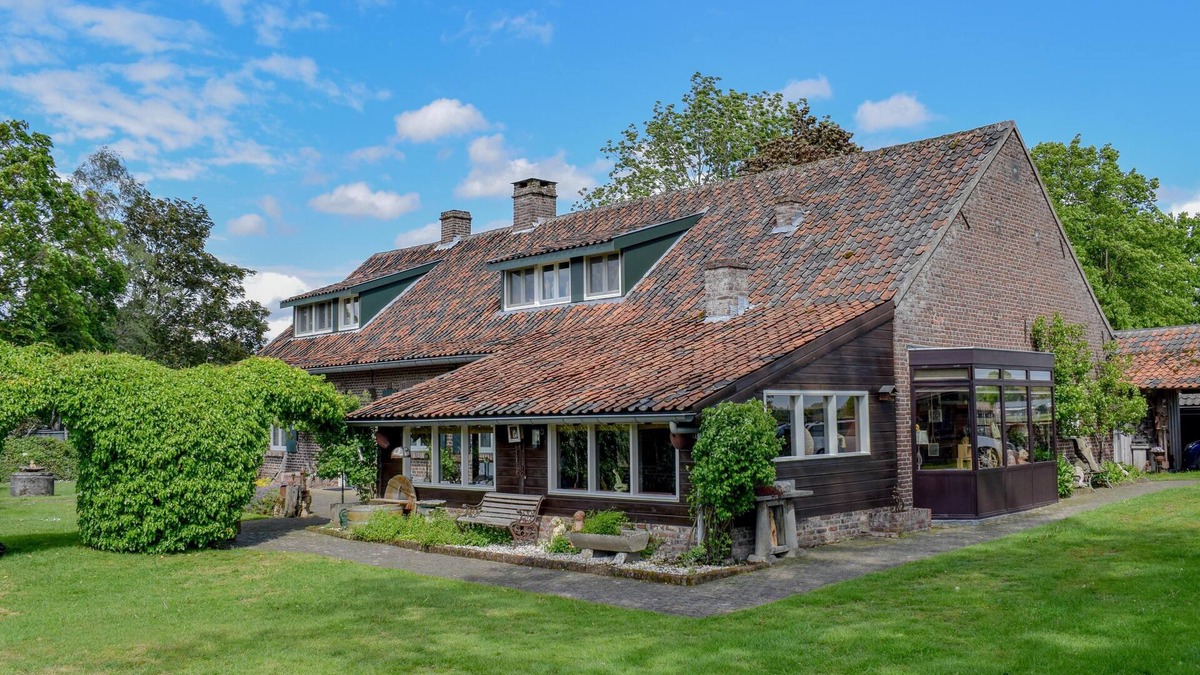 Homberg House | Spacious and idyllic farmhouse with large garden