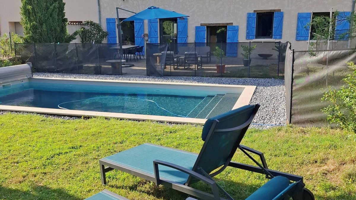 Civrieux House | Spacious and Modern House in the Heart of the Dombes, Near Lyon + Swimming Pool