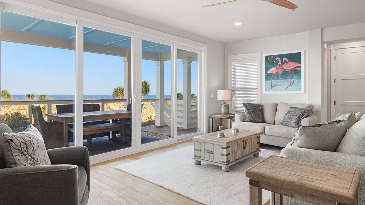 Palm Harbor House | Spacious and Modern Beachfront Home with Direct Beach Access