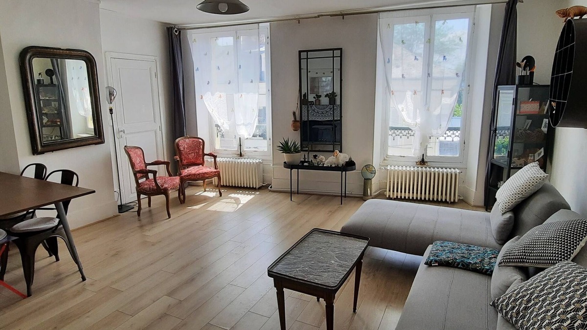 Fontainebleau Apartment | Spacious and welcoming apartment very well located