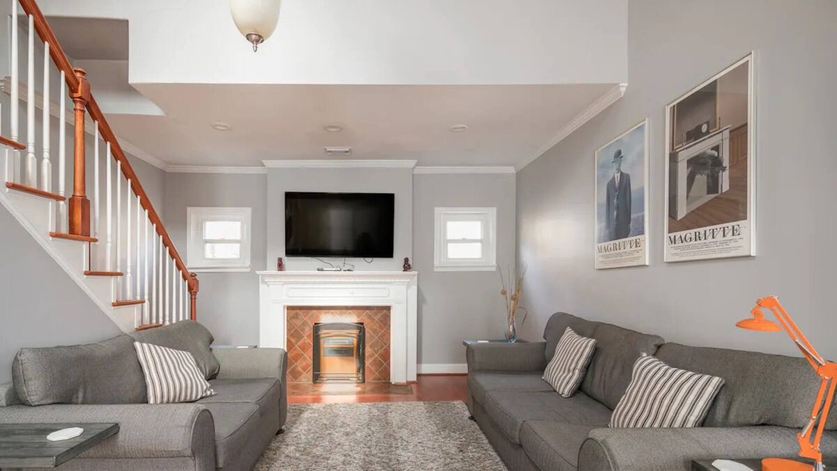 Reynoldstown House | Spacious and well equipped home for your group