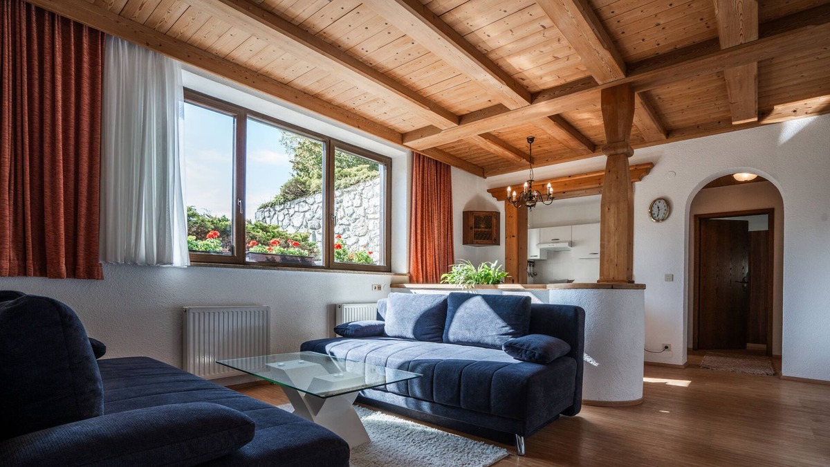 Reith bei Seefeld Apartment | spacious apartment with nice view of the Tyrolean mountains