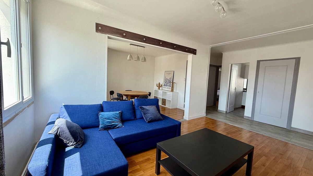 Saint-Jean-de-Monts Apartment | Spacious apartment in central Saint-Jean-de-Monts near beach