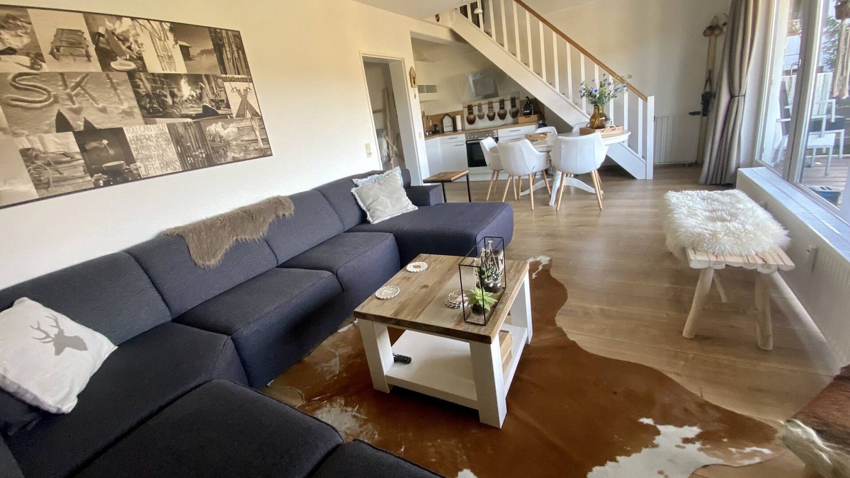 Schwalefeld Apartment | Spacious apartment with fab views