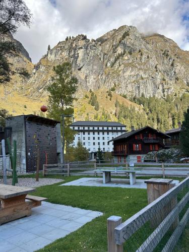 Fionnay Apartment | Spacious apartment