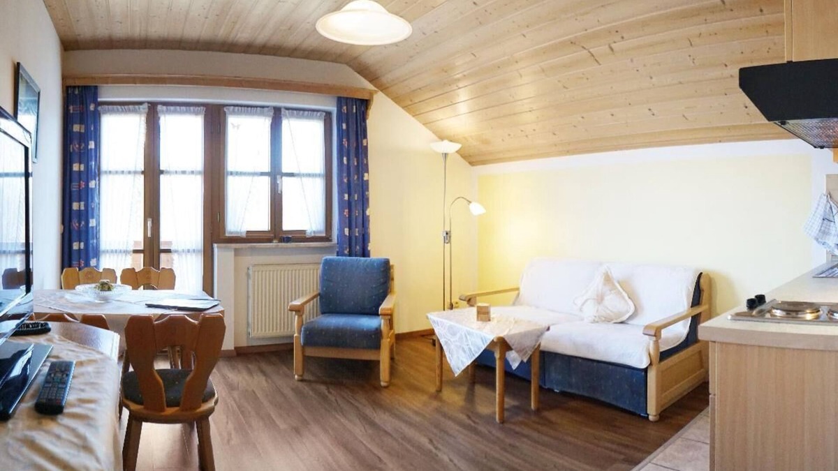Wurding Apartment | Spacious apartment (43sqm) with balcony
