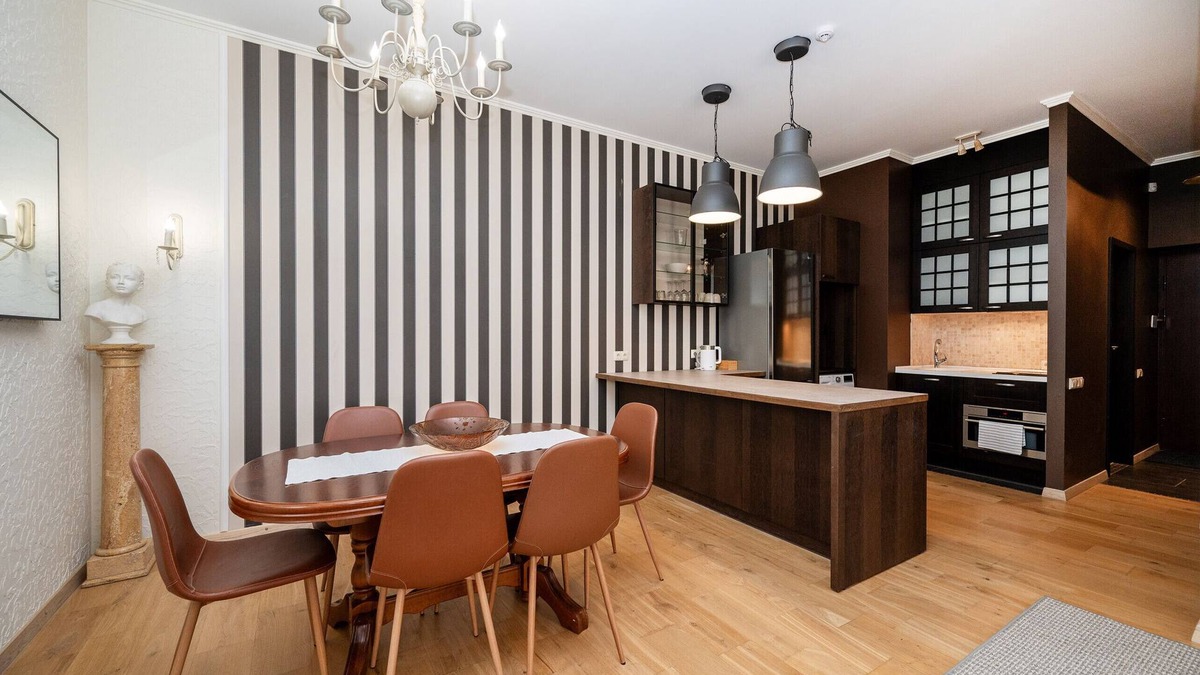 Vilnius Apartment | Spacious Apartment in Vilnius Old Town
