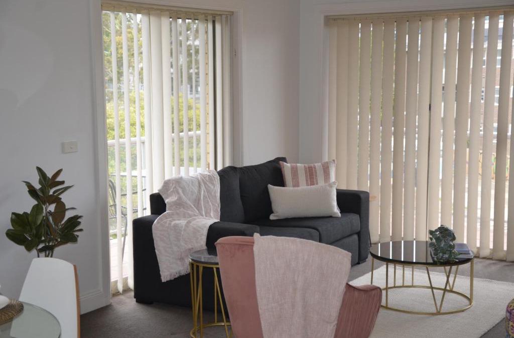 St Kilda Apartment | Spacious apartment in the heart of St Kilda with parking