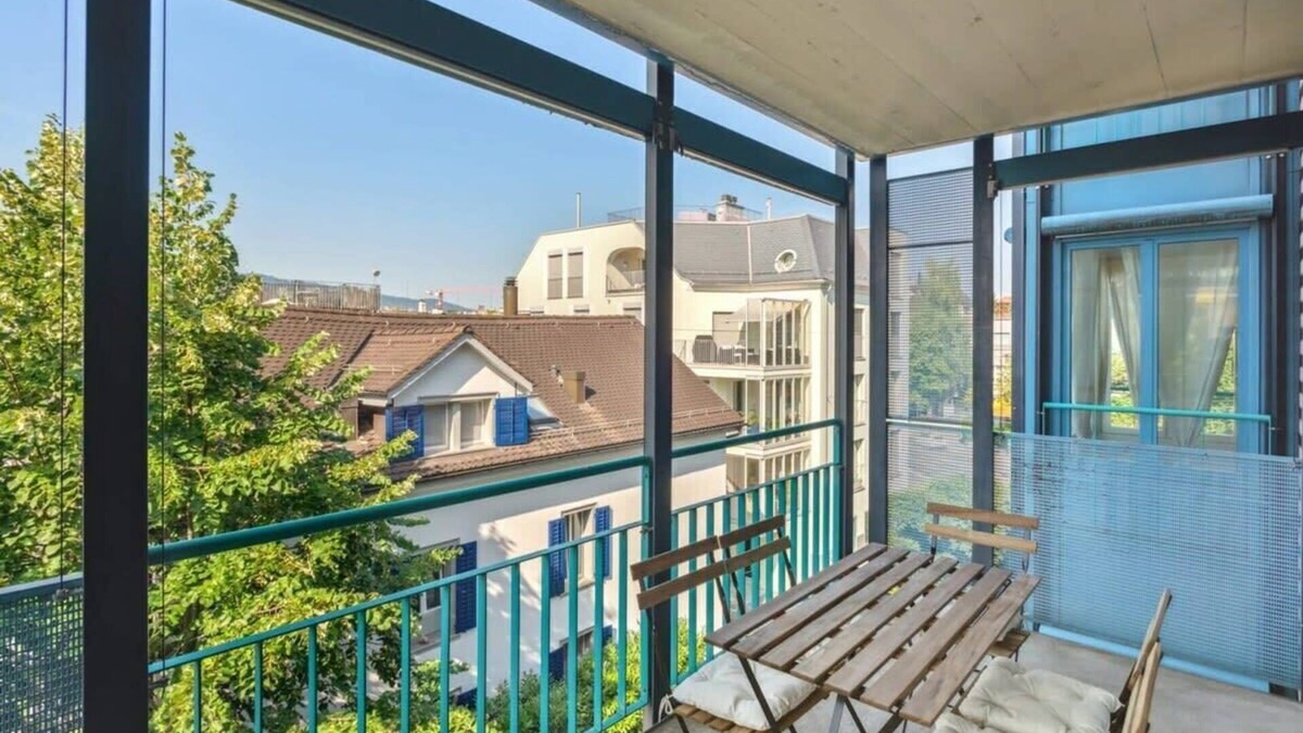 Hottingen Apartment | Spacious Apartment in Zurich's Heart
