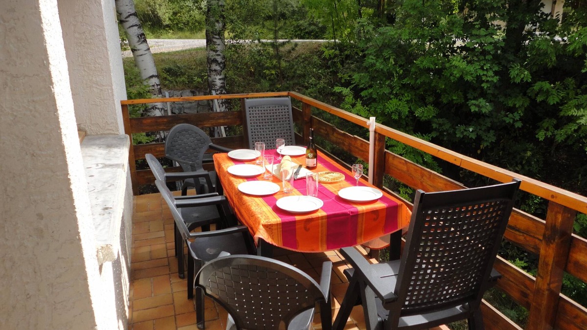 Allos Apartment | Spacious apartment of 70m2/6p. in chalet well located 500m from the village of Allos