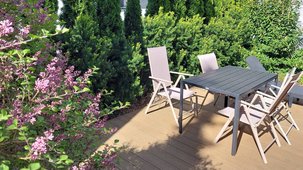 Lukecin Apartment | Spacious apartment, quiet location in the forest, garden, bicycles, Wi-Fi, dogs allowed