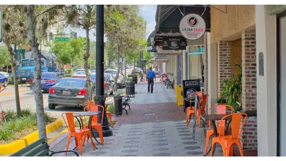 Richs Deland House | Spacious Apt. Close to Stetson Univ & Downtown
