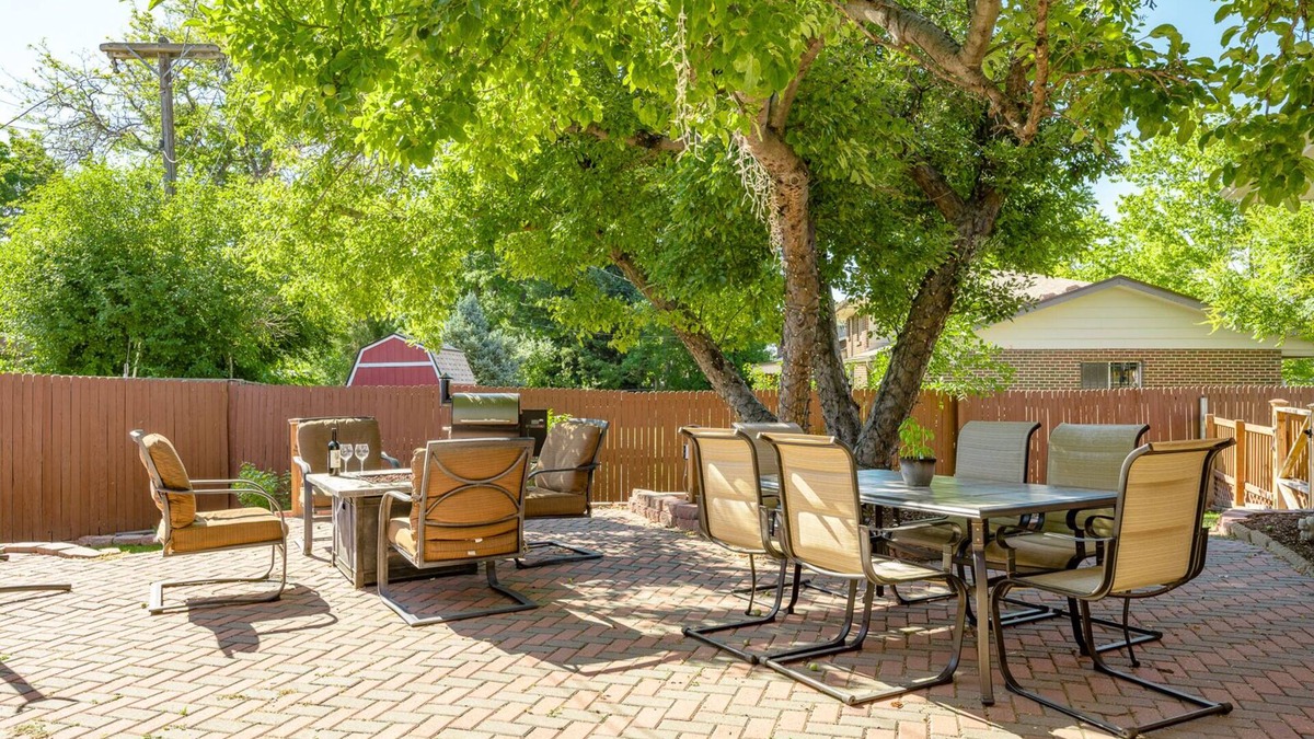 Lamar Heights Area House | Spacious Arvada Home Perfect Location - Near Old Town Arvada, Denver, Red Rocks