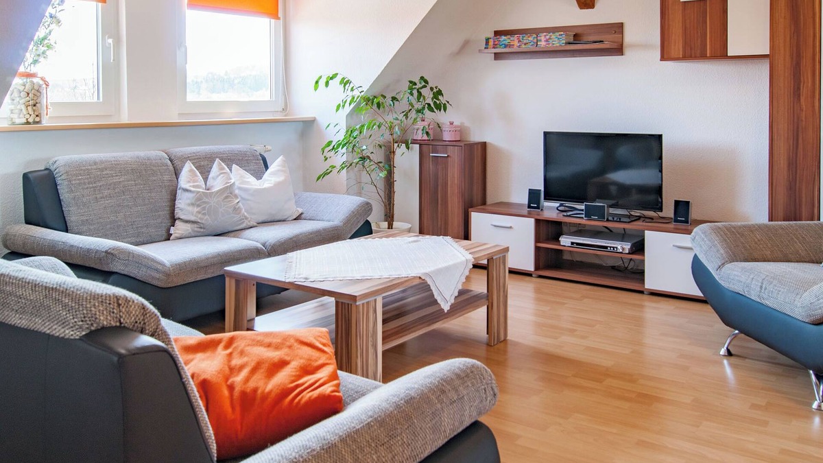 Foerdergersdorf Apartment | Spacious attic apartment