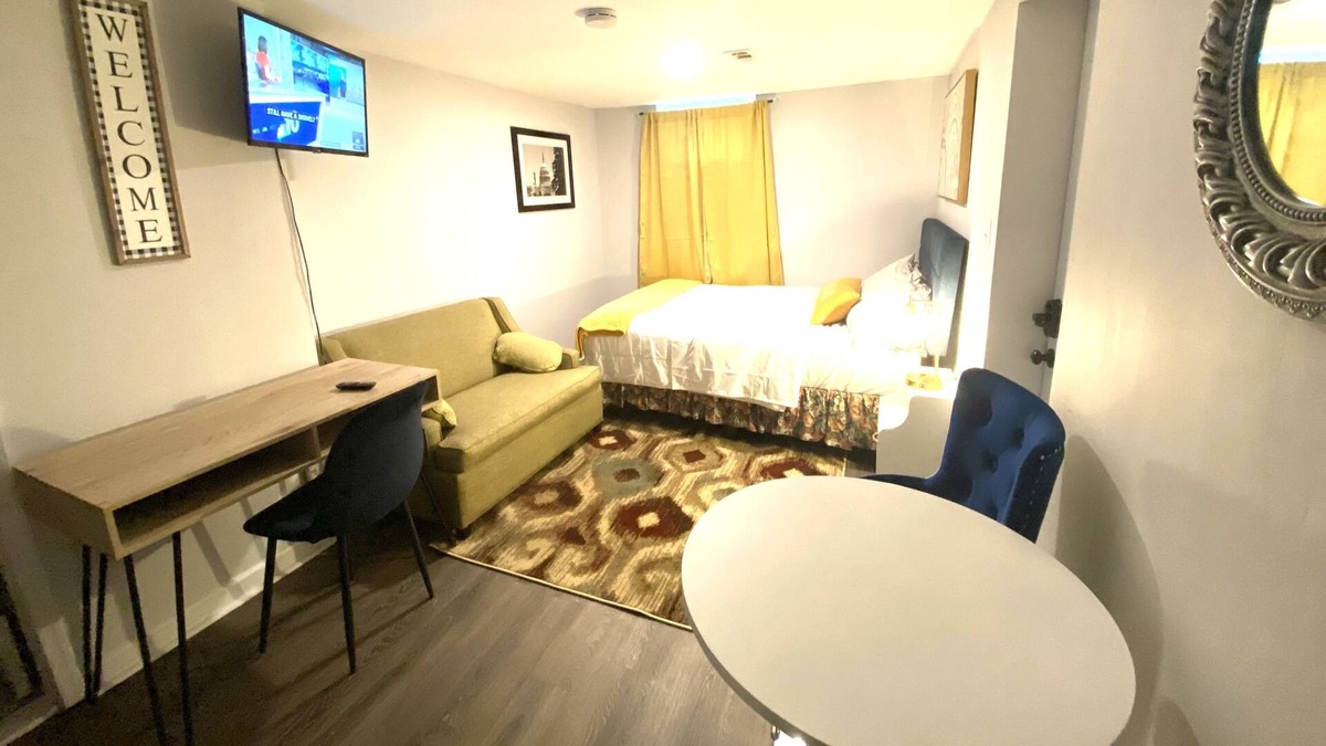 Wheaton-Glenmont House | Spacious Basement Apt W/Private entranc Near Metro