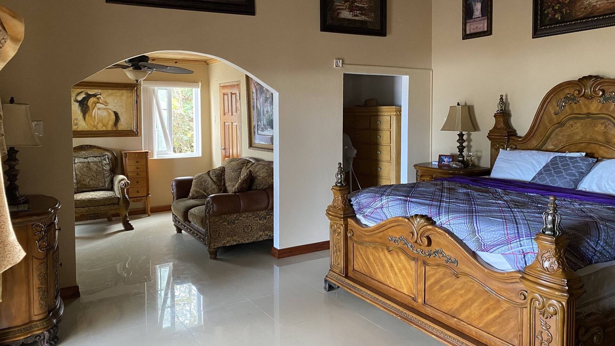 Saint Margarets Bay House | Spacious Beach Home