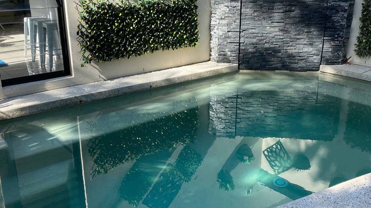 Dicky Beach House | SPACIOUS BEACH HOUSE in beautiful Dicky Beach with private pool.