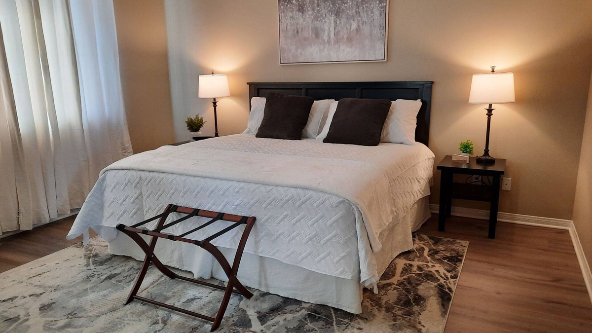 Laguna Hills House | Spacious & Beautifully Furnished Long Term Home Located in Gated Co