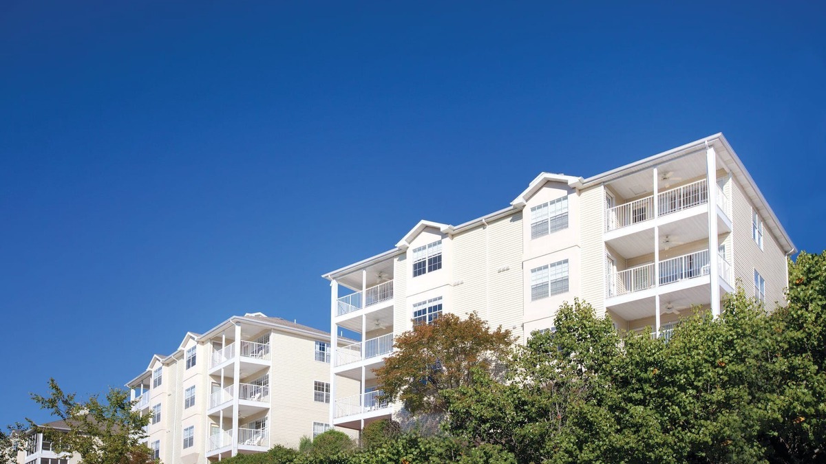 Table Rock Resort | Spacious Branson lodging with Beautiful scenery
