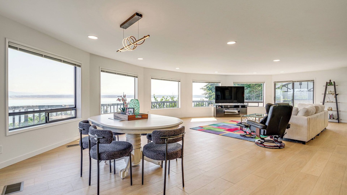 Camano Island House | Spacious Camano Home w/Hot Tub & Water Views!