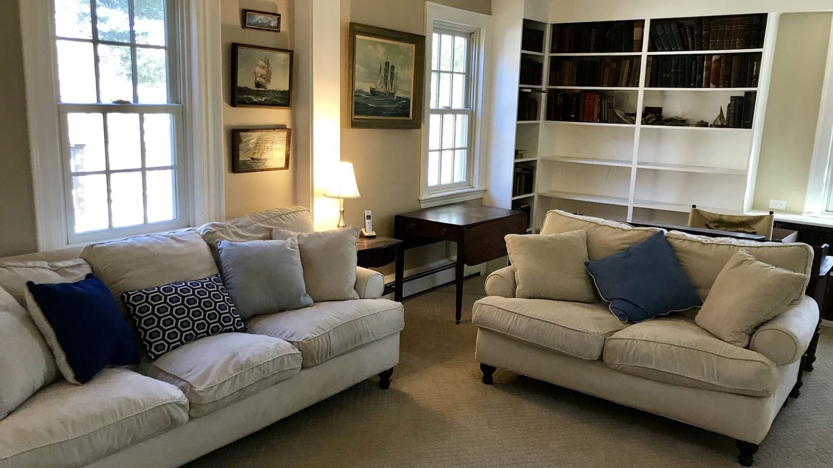 West Barnstable House | Spacious Cape Home close to Barnstable Village