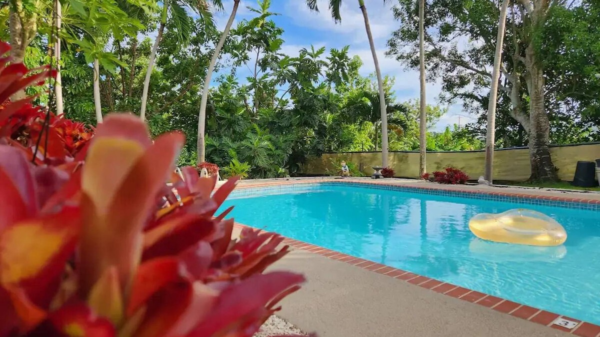 Maizales House | Spacious Casa for 7 - Pool - Country - Pet Friendly