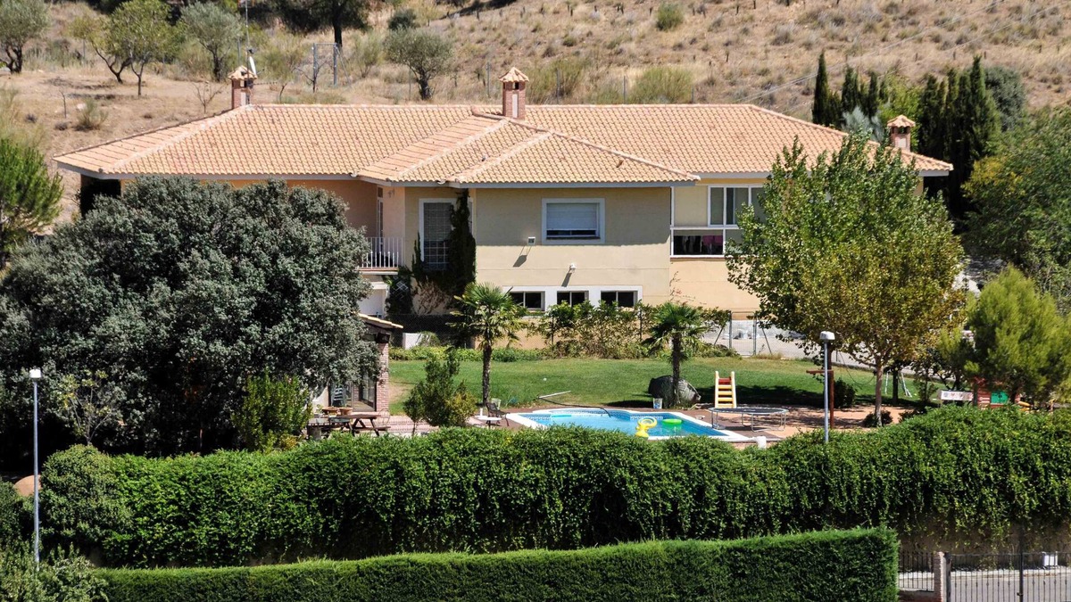 Province of Toledo Villa | SPACIOUS CHALET WITH POOL, COMFORTABLE AND COMFORTABLE ONLY 2 KM. FROM TOLEDO