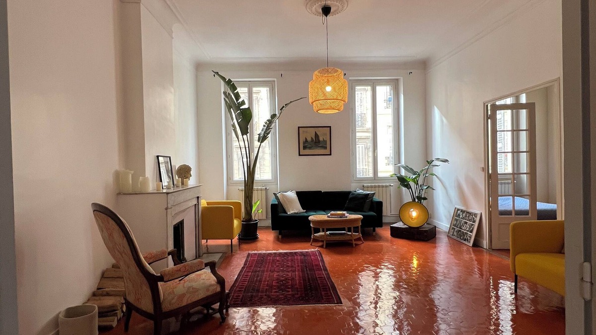 6th Arrondissement Apartment | Spacious Charming Apartment in Marseille - Perfect for Families and Groups