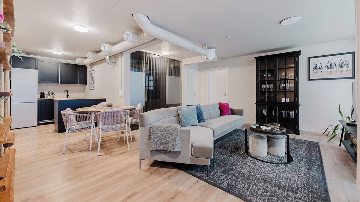 Vesturbær Apartment | Spacious city center 3-bedroom apartment with WiFi and free parking