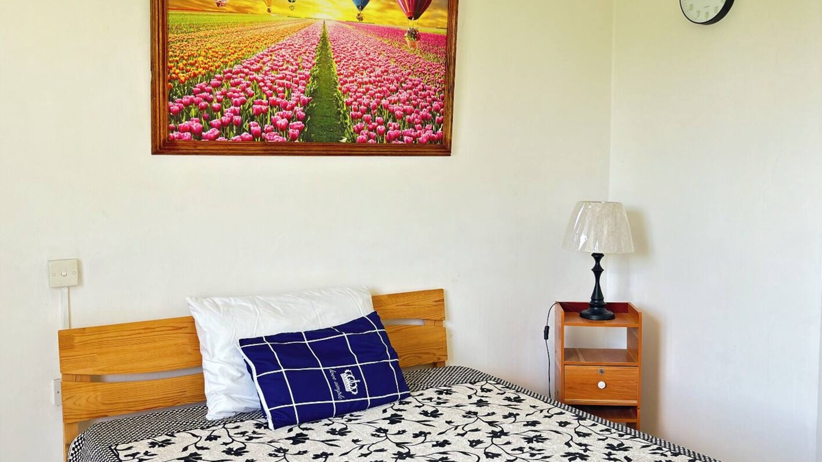 Centre de Flacq House | Spacious citycentre home 12 min to Belle Mare Beach!