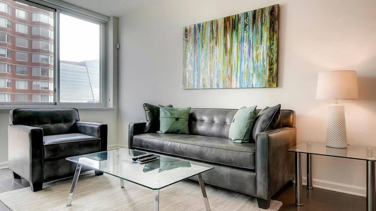 Hudson Exchange Apartment | Spacious & Clean 1BR | Work Desk & WiFi | by GLS