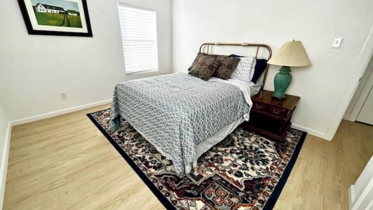 Lubbock House | Spacious, Clean, Fresh 4BR/3BA Unit A - 6 beds