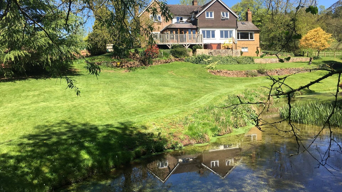 Stourport-on-Severn House | Spacious Country House near Stourport-on-Severn, Worcestershire, England