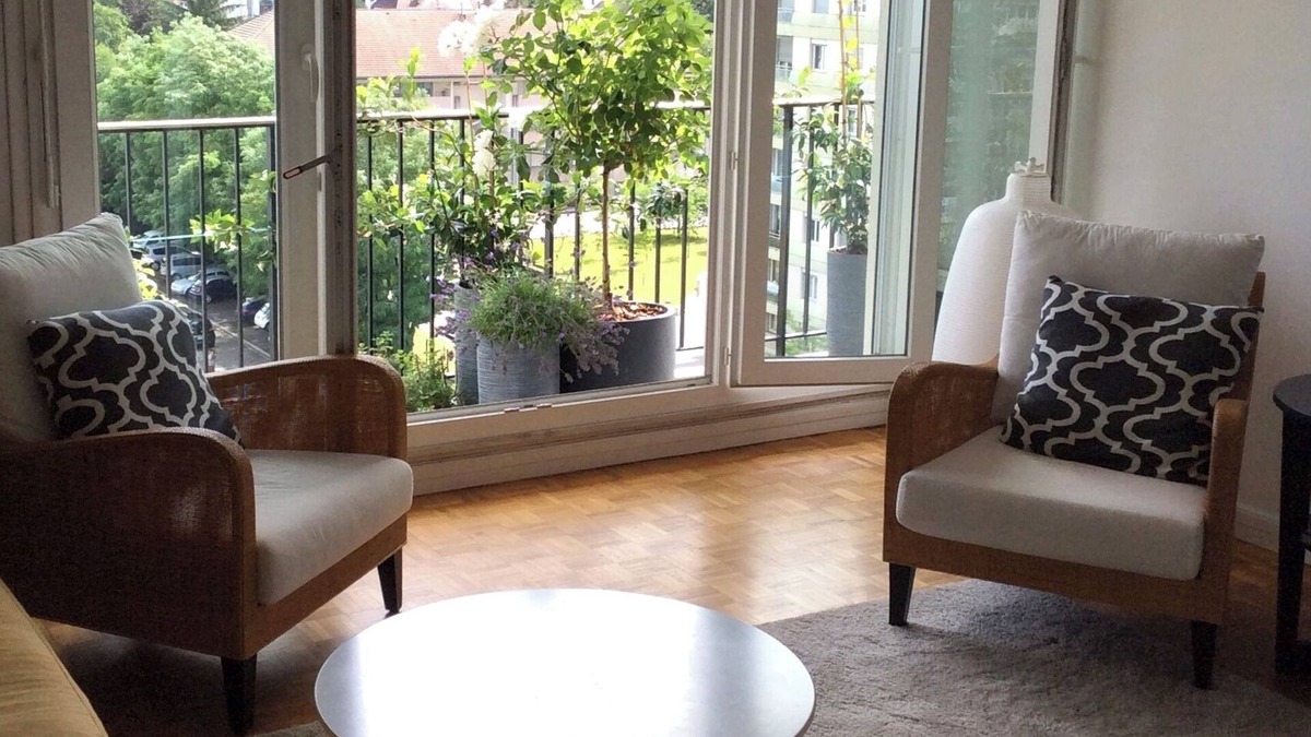 Ferney-Voltaire Apartment | Spacious, Comfortable Apartment, Geneva-ferney Border, With Mountain Views