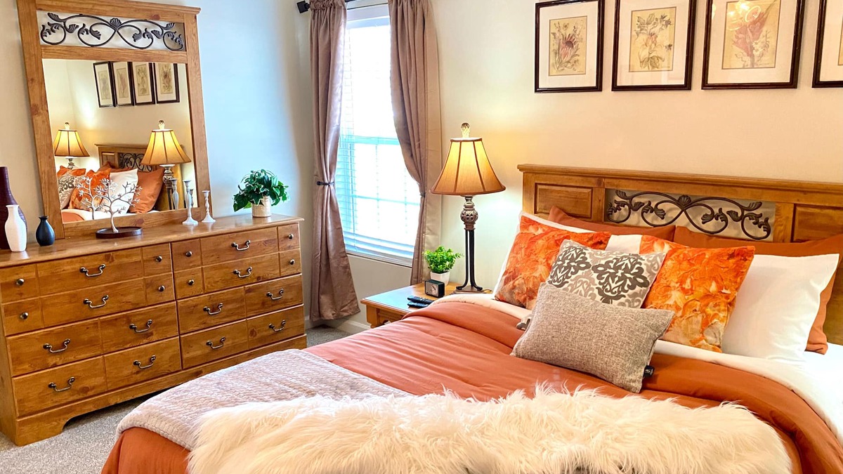 Winder House | Spacious & comfy home in ultra-convenient location