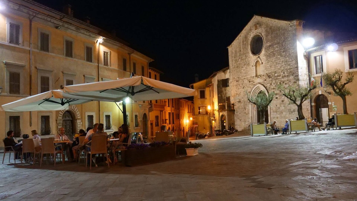 San Gemini Other | Spacious Country House With Large Pool In Idyllic Umbrian countryside