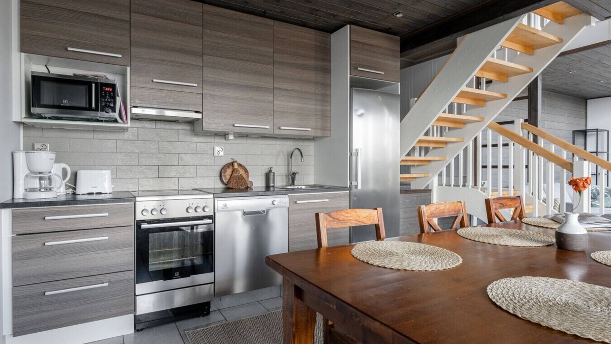 Muurame House | Spacious & Cozy 2BR Cabin at Riihivuori Peak next to Ski Slopes