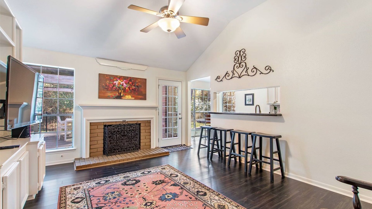 Indian Springs House | Spacious & Cozy 4BR Home in The Woodlands