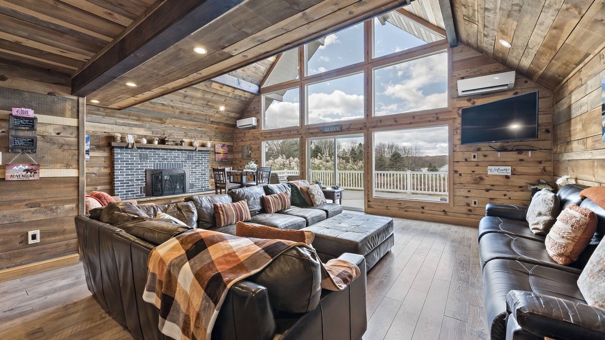 Jim Thorpe House | Spacious-Cozy Cabin-Jim Thorpe-Sauna-Game Room-Fireplace-Pool-Lake-Beach-Slopes
