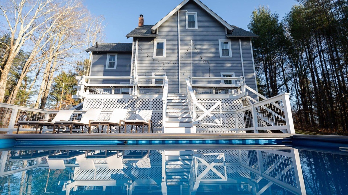 Mongaup Valley House | Spacious, Cozy Catskills Getaway, Family Friendly with Hot Tub