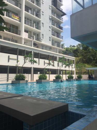 Semenyih Apartment | Spacious & Cozy Condo - Hijauan Heights Block C