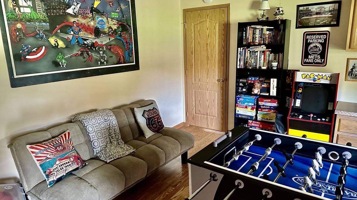 Cairo Cottage | Spacious Cozy Getaway in the Catskills: King bed/Game Room