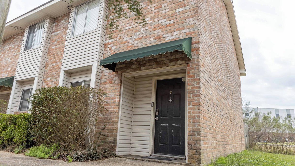 Gonzales Condo | Spacious & Cozy Getaway in Gonzales – Home Away From Home