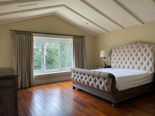 Dunbar House | Spacious Cozy House in Vancouver West