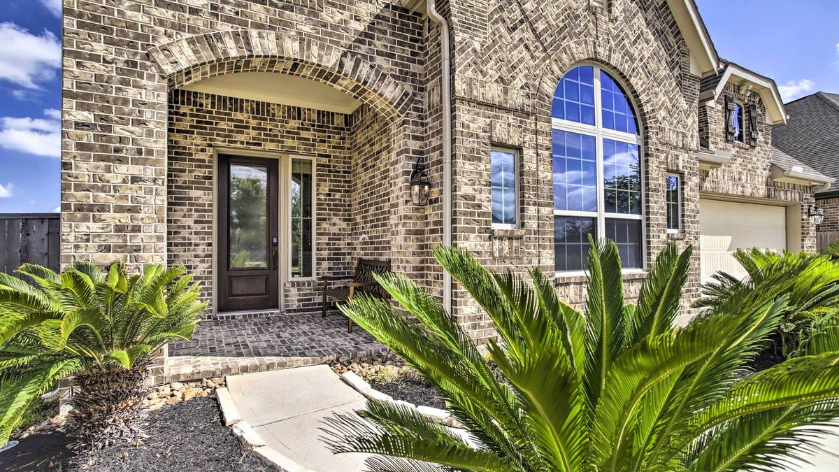 Cypress House | Spacious Cypress Home in Fairfield Community!